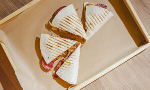 chicken snack quesadilla snacks made from chicken in a form of quesadilla