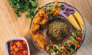 Fried rice with chicken and spices Easy sauce for chicken and rice